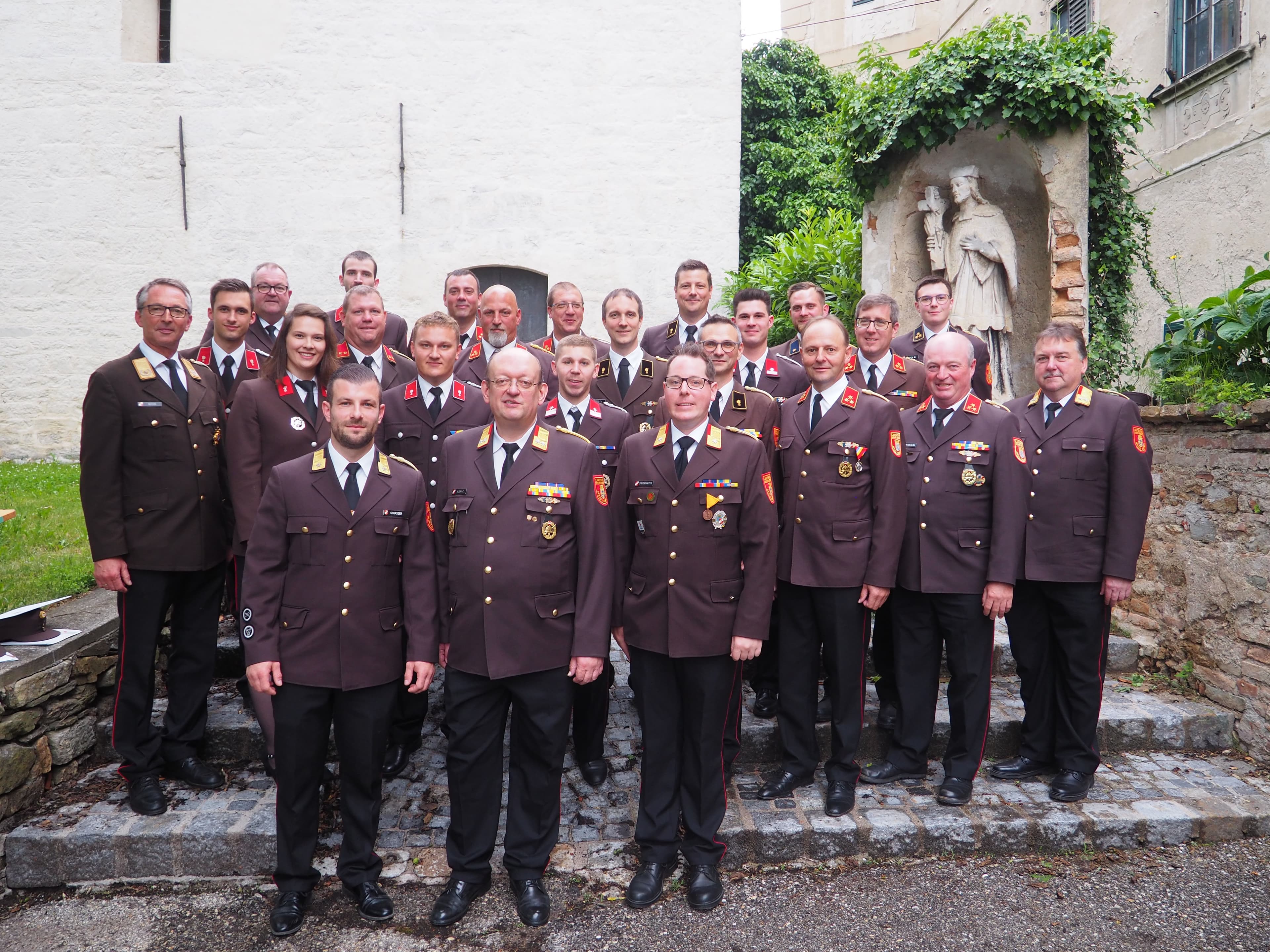 Gallery image 11 - Verdiente Feuerwehrmitglieder beim Abschnittsfeuerwehrtag in Dross geehrt 